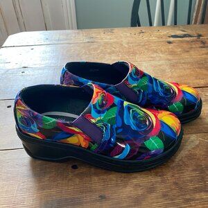 Klogs Naples - Floral/Flowers Design Women's Size 7M